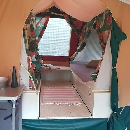 Basic Ingerichte Vouwwagen Op Camping Westenenk, Wijster Hotel Exterior photo